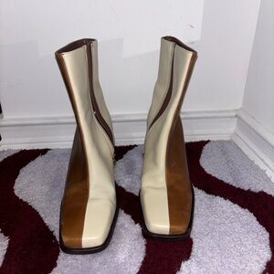 Alohas South Bicolor Camel Beige Leather Ankle Bootie size 42EU/ 11 US.